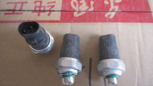 refrigeration compressor,compressor,Mitsubishi Compressor,Bristol Compressor,HITACHI Compressor,Danfoss compressor to solve the problem